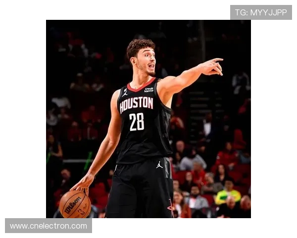 火箭胜灰熊喜忧参半 申京伊森仍需提升