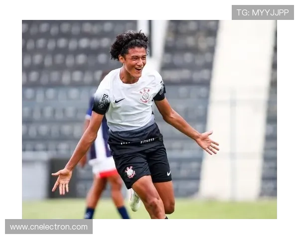 科林蒂安主帅多里瓦尔-儒尼奥尔因成绩离任